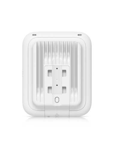 Access Point Ubiquiti Unifi U7-outdoor Wifi 7 4x4 Mimo S/fuente
