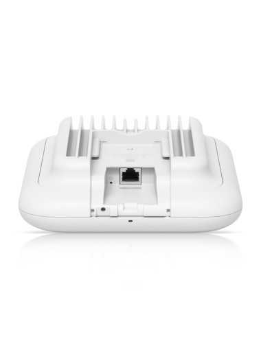 Access Point Ubiquiti Unifi U7-outdoor Wifi 7 4x4 Mimo S/fuente